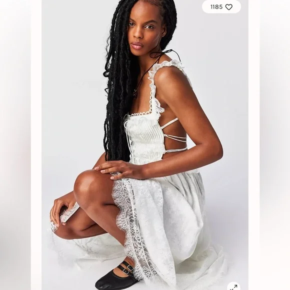 For love and lemons deane midi dress - Picture 2 of 14